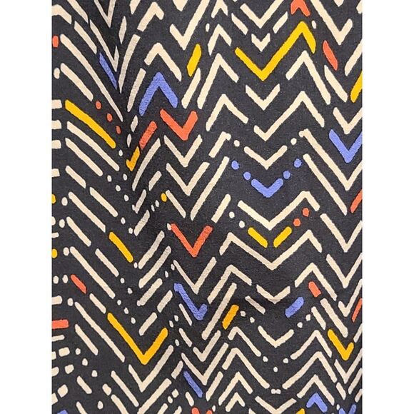 Title Nine Dress Women's Round Trip Dress BodegaChevron Pattern Travel | M EUC - Picture 6 of 14